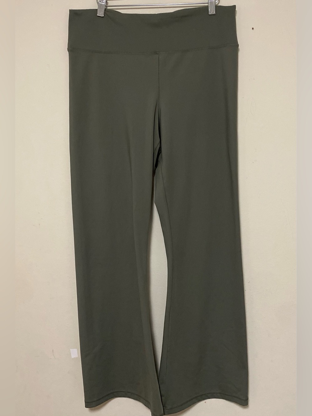 American Eagle Outfitters Olive Flare Leggings